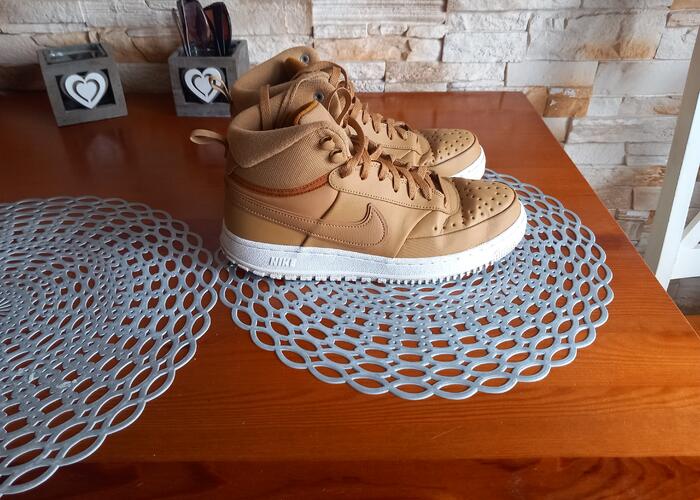 Grajewo ogłoszenia: Sprzedam buty nike.
Stan bdb.
Rozmiar 42.5