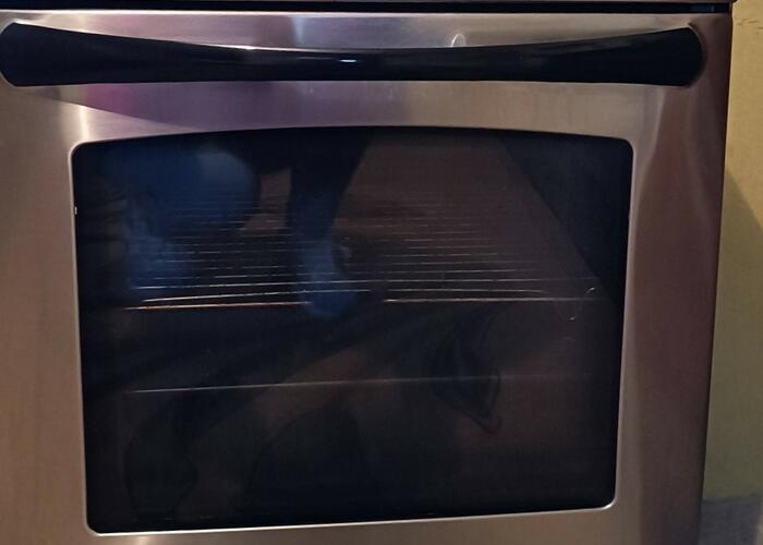 Grajewo ogłoszenia: Sprzedam kuchenkę elektryczną czteropalnikową w kolorze...