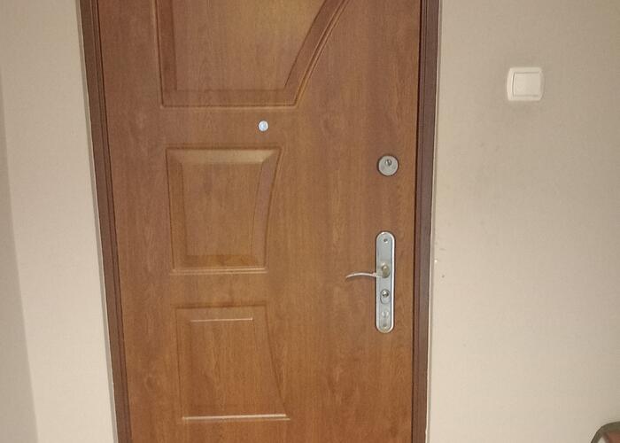 Grajewo ogłoszenia: Posiadam drzwi wejściowe.  
Szerokość 77 cm, długość 196 cm.