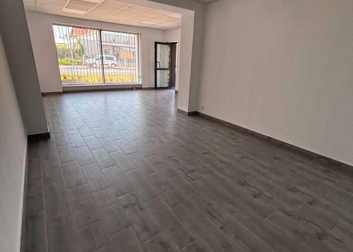 Grajewo ogłoszenia: Lokal do wynajęcia 50m2; 1700 zł + media
- ul. Wojska Polskiego...